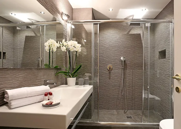 Spagna Art & - Ca Domus Collection Guest house